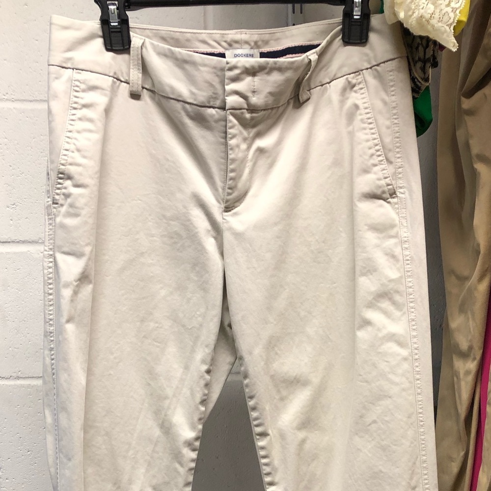 Dockers Khaki Pants